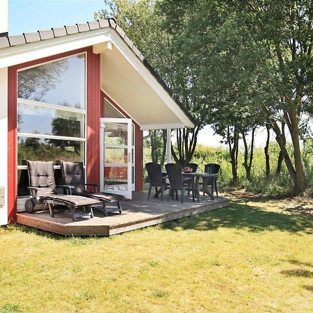 Three-Bedroom Holiday Home In Grossenbrode 1 Exterior photo